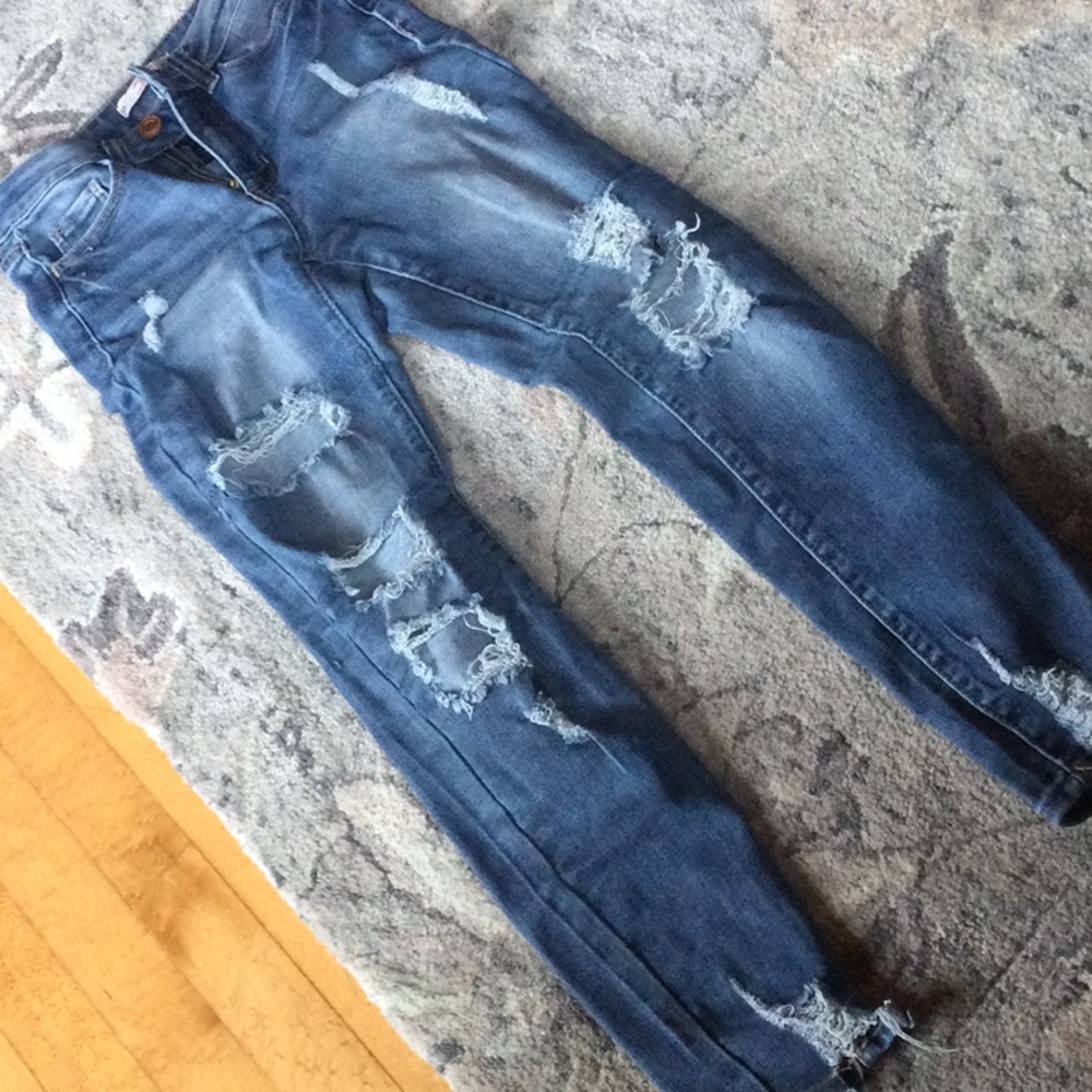 SO high rise distressed skinny